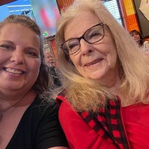 Meet your Posher, Gina